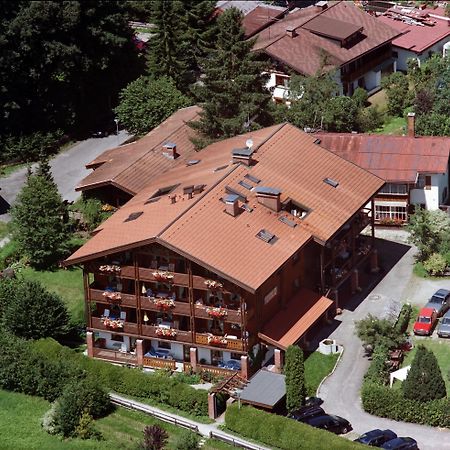 Gaestehaus Zur Faerbe Apartments Oberstdorf Eksteriør billede
