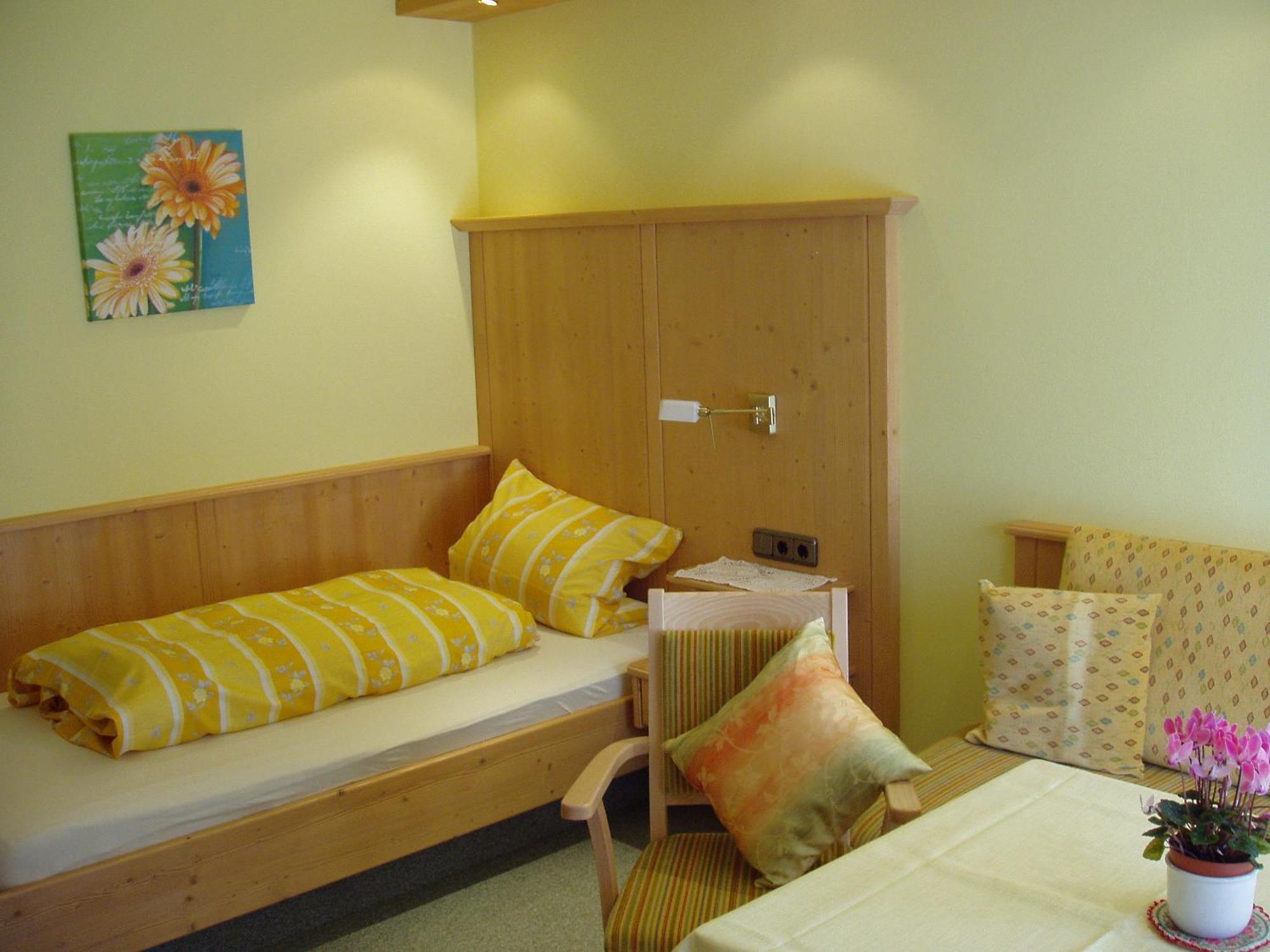 Gaestehaus Zur Faerbe Apartments Oberstdorf Eksteriør billede