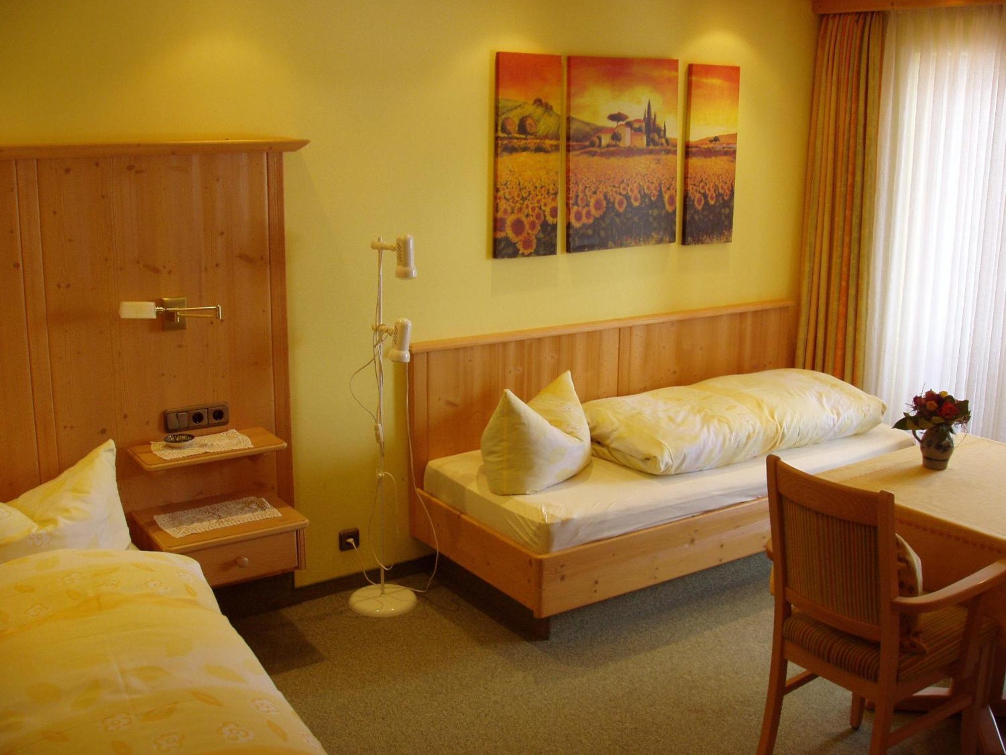 Gaestehaus Zur Faerbe Apartments Oberstdorf Eksteriør billede